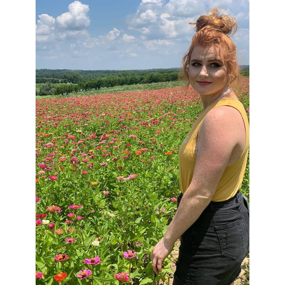 Meet your Posher, Kenzie